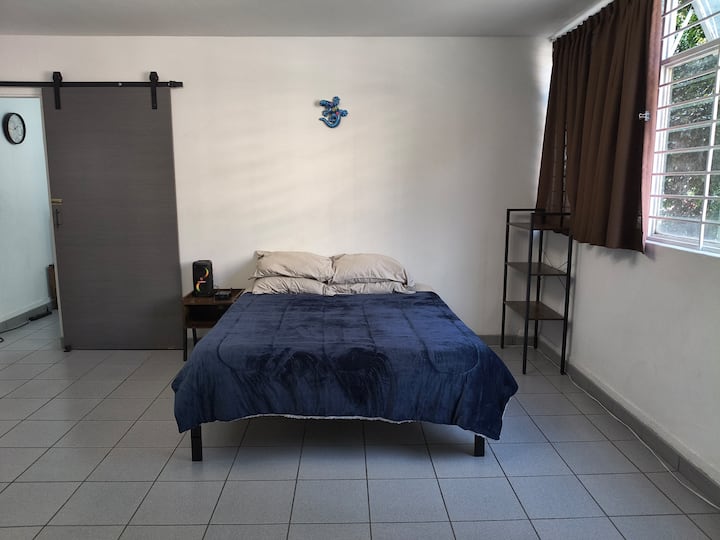 غرفة النوم 1