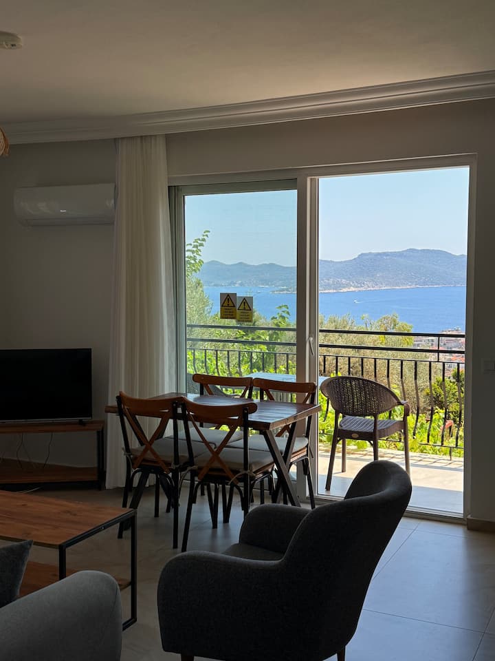 4/kaş Merkezde 2+1 Daire - Kaş