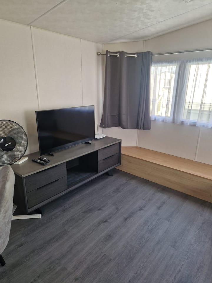 "Sunny Daze"
Holiday Caravan Whitstable - Herne Bay