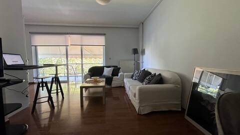 Top performing Airbnb: Xenia Glyfada Luxury Apartment in Δήμος Γλυφάδας