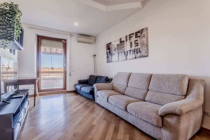 Colosseum Apartment - Rom