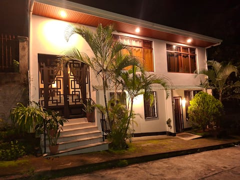 "Casa Isabella Segunda"/120 Mts2/A/C in the rooms