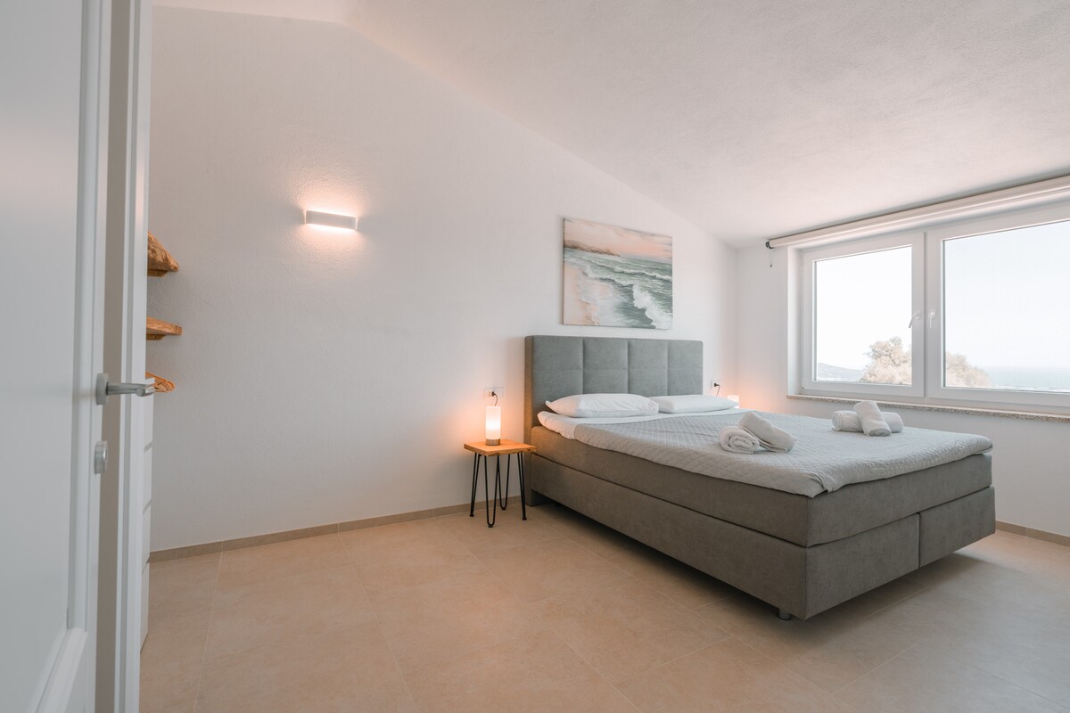 Dormitorio 1 con vistas al mar