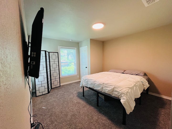 Допълнителна спалня (без самостоятелна баня) 