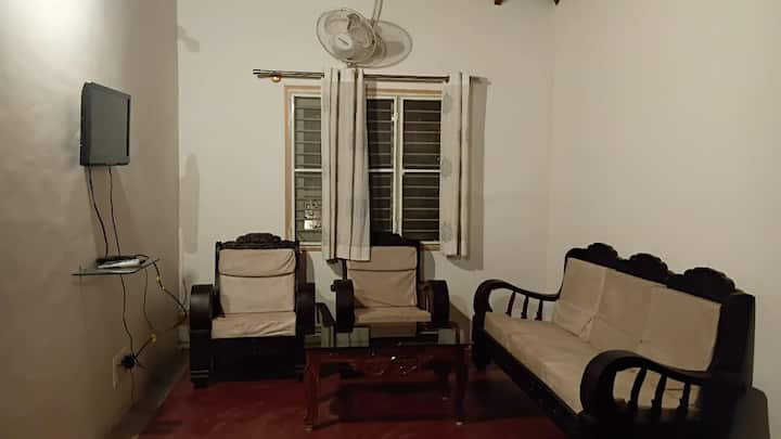 Peafowl Farm Stay - Srirangapatna