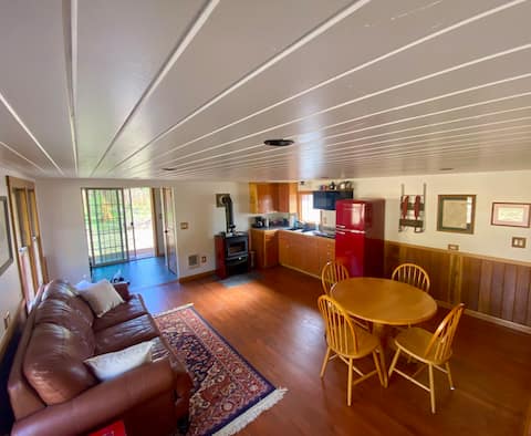Top Airbnb: Camp Caribou Guest Cabin - 10min from Glacier NP! in Coram