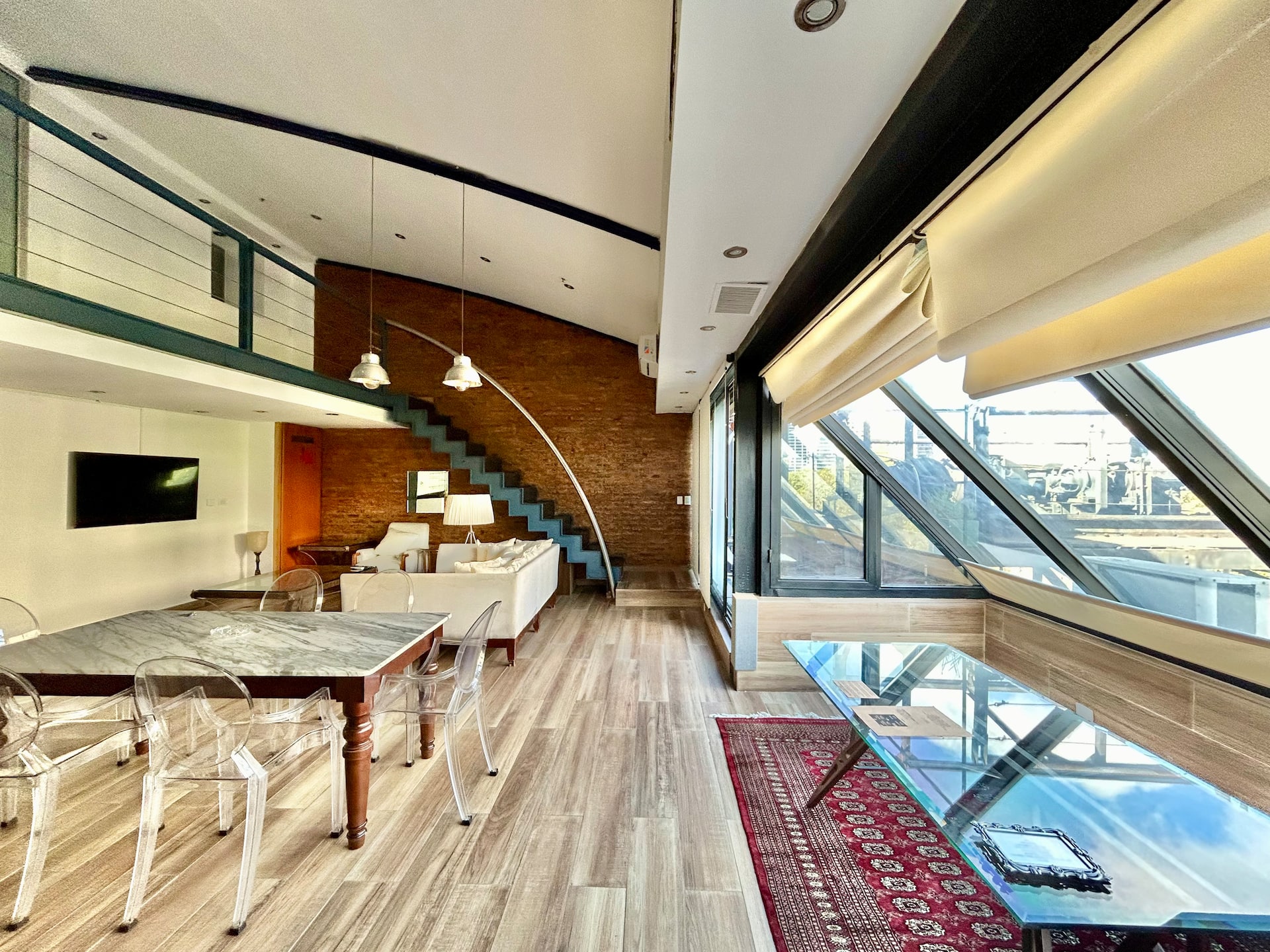 Two-bedroom apartment in Puerto Madero