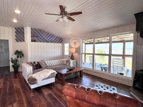 Top performing Airbnb: Sharing the view in Fort Smith