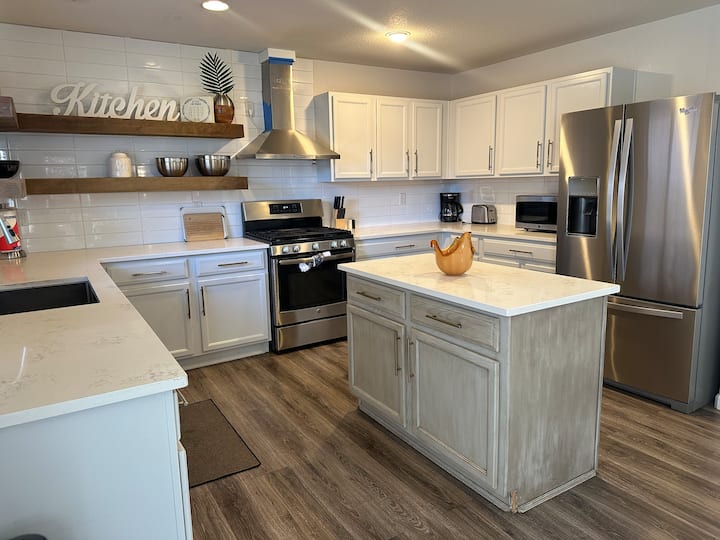 Parker Townhome | 3br + Garage - Parker, CO