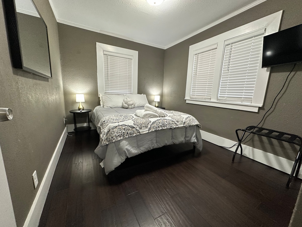 غرفة النوم 1