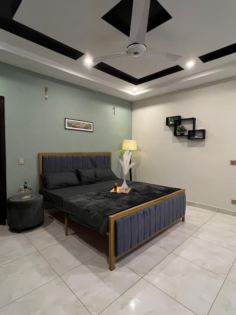 Cozy Retreat | Relaxing Atmosphere