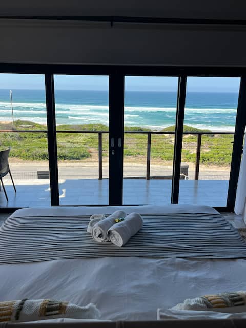 Oppi See - Beach front house