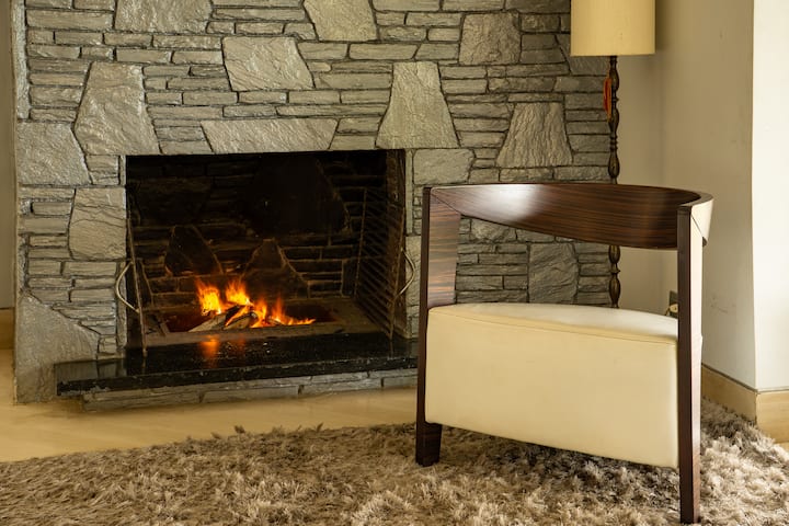 Casa Con Jacuzzi, Horno De Pizza Y Parque Privado - Caracas