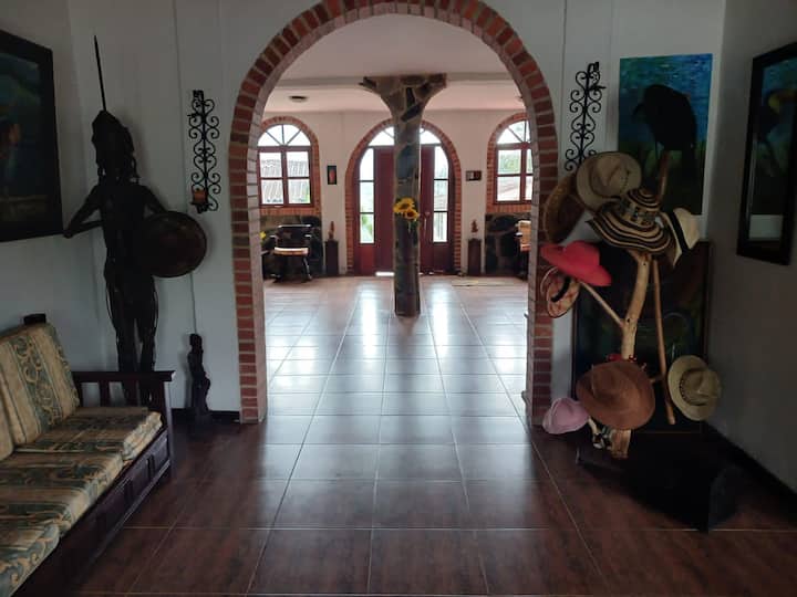 Casa De Campo Complet,  Cerca A Bogota, Pr Familia - Facatativá
