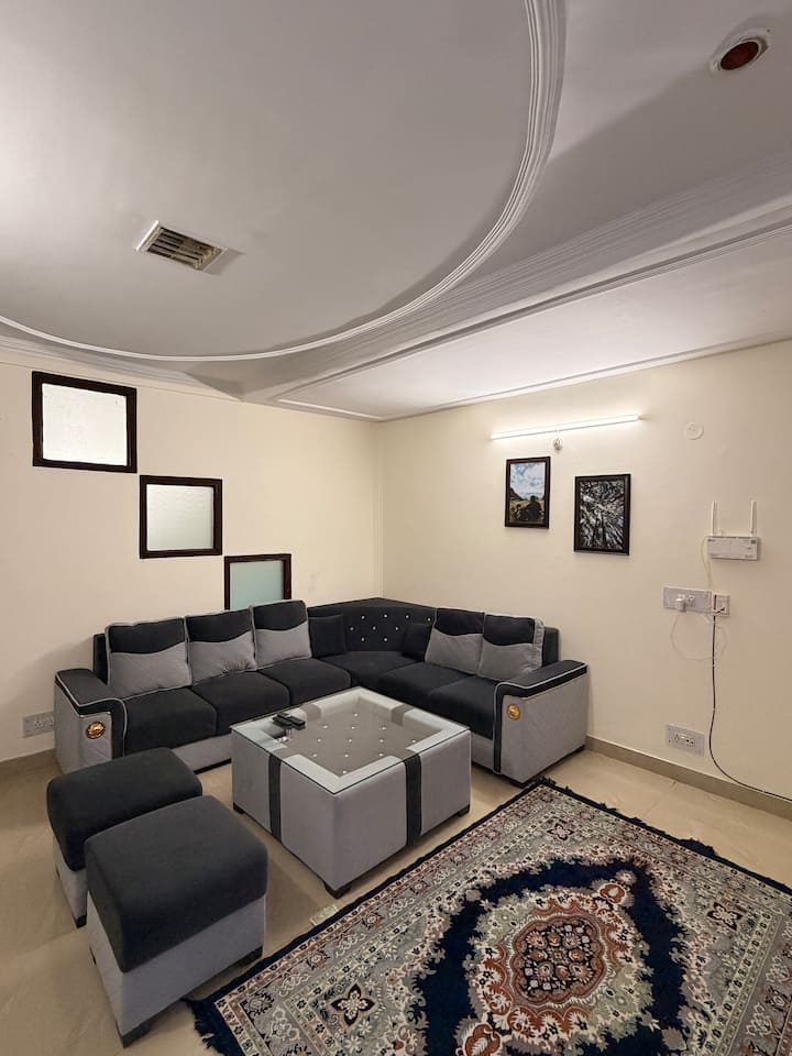 The Avery House | 2bhk + Patio - Solan