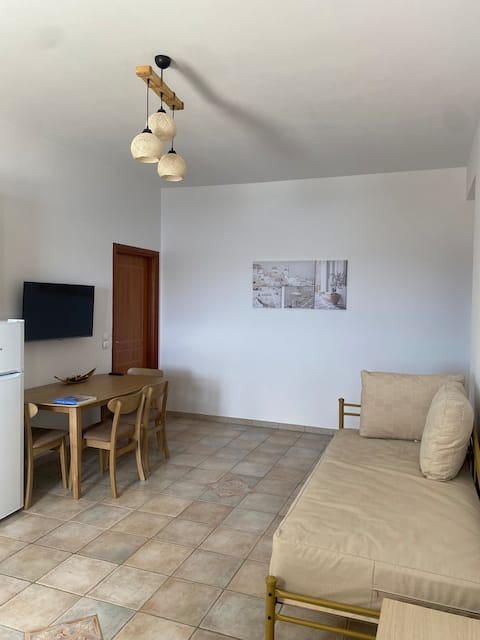 Top performing Airbnb: Gaia house, Ios Greece in Δήμος Ιητών