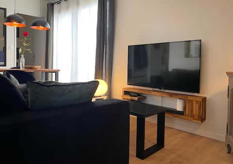 Top performing Airbnb: Studio 61 ( Sword Beach ) sea beach discovery in Hermanville Sur Mer