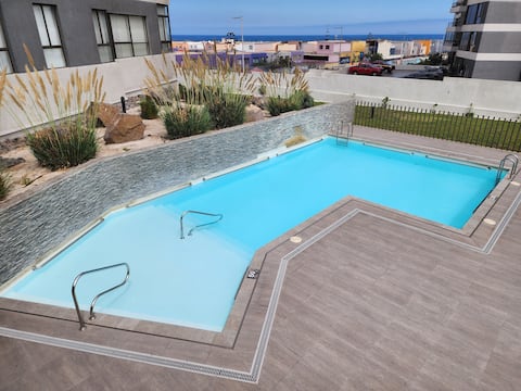 Ocean View Apartment/Parking and Pool