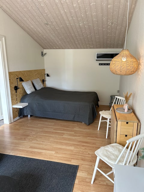 Charming, cozy and intimate little oasis in the city center