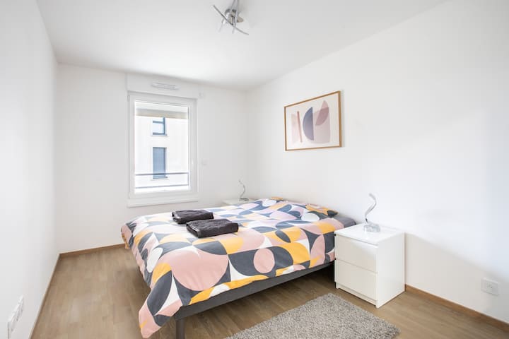 غرفة النوم 2