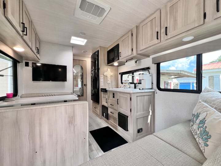 The Hoss Surf City, NC at Lanier's Campground Campers/RVs for Rent