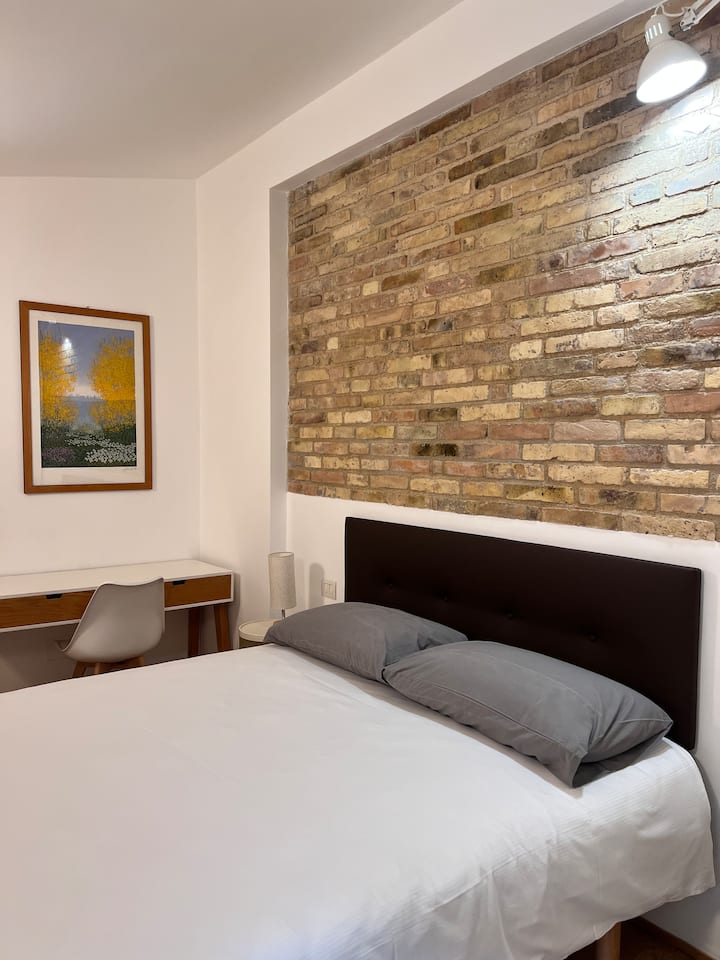 საძინებელი 1