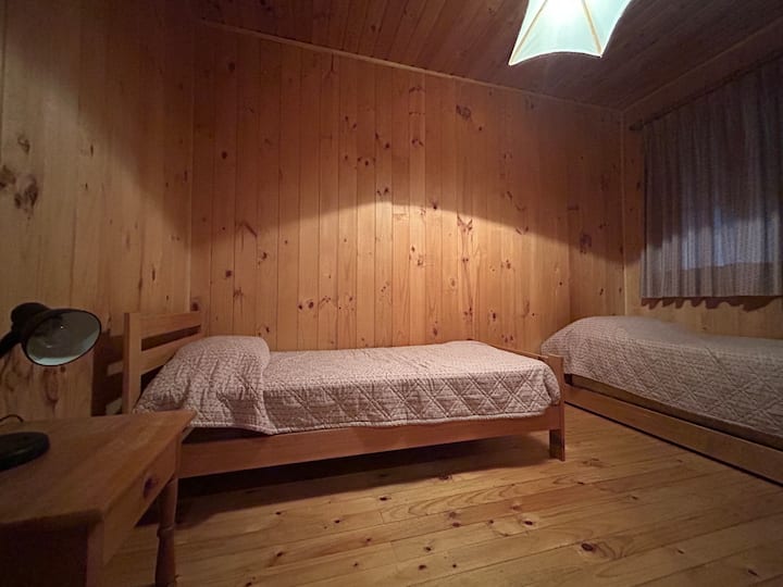 Spálňa 4