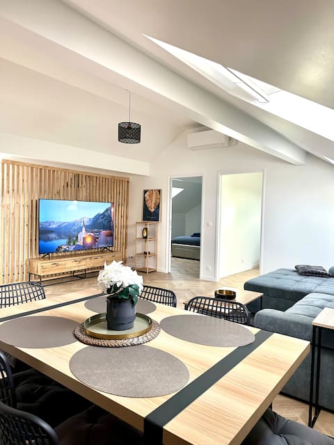 Beautiful 2 Bedroom Apartment New 5 min Orly