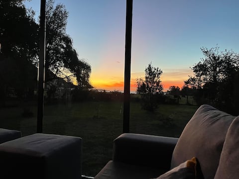Successful Airbnb property: Black Cabin in Lago Ranco