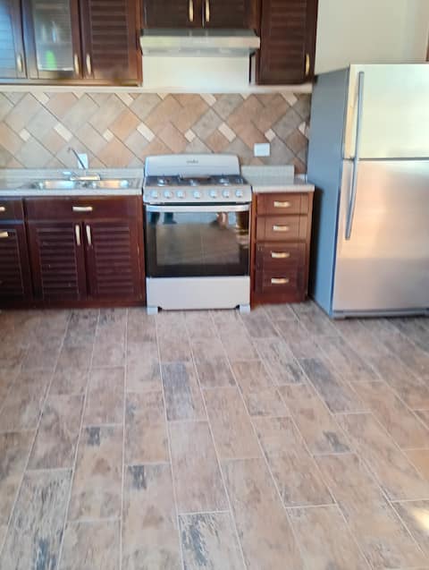 Popular Airbnb listing: Country house in the city. in Juárez