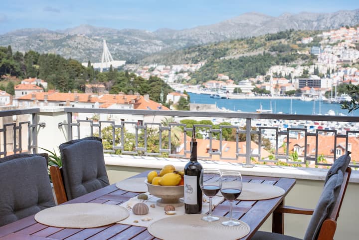 Adorable Bay View Apartment - Dubrovnik