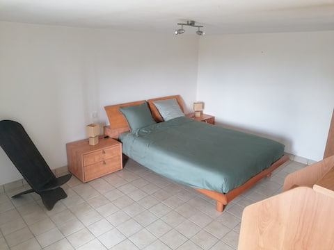 Top performing Airbnb: Appartement in Sèvremont
