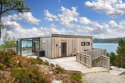 Large funky cottage with a view!