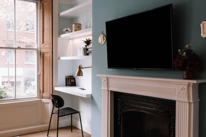 Vi&co | Sapphire Sanctuary - Bloomsbury