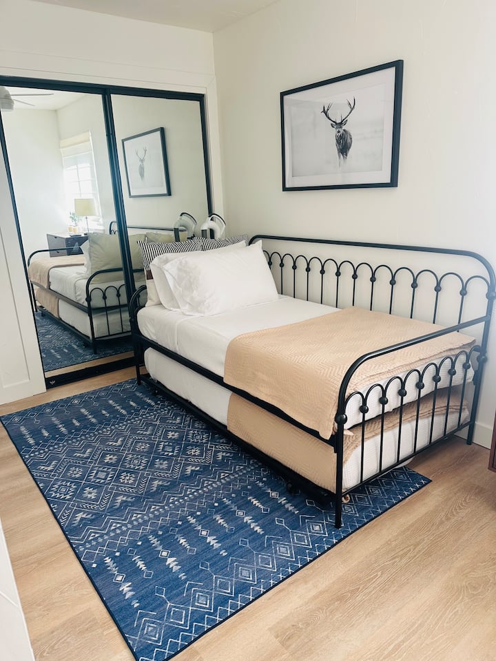 غرفة النوم 2