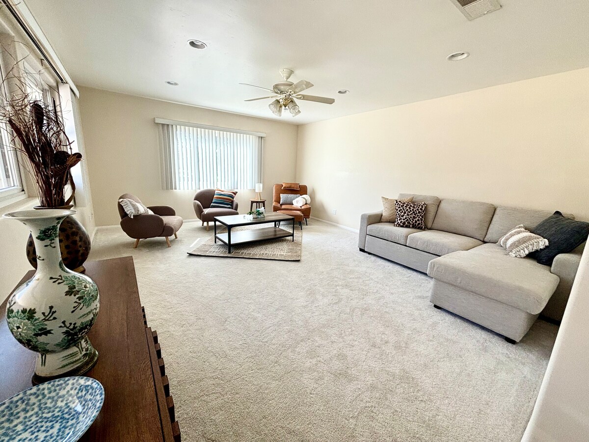 غرفة المعيشة 2