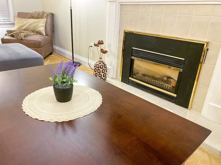 Guelph Hidden Gem: Spacious 3br Garden Cottage - Guelph