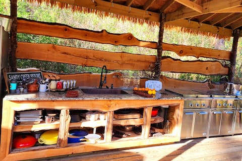 Popular Airbnb listing: Glamping Yurt at Sandy Creek Resort - Juniper in Foley