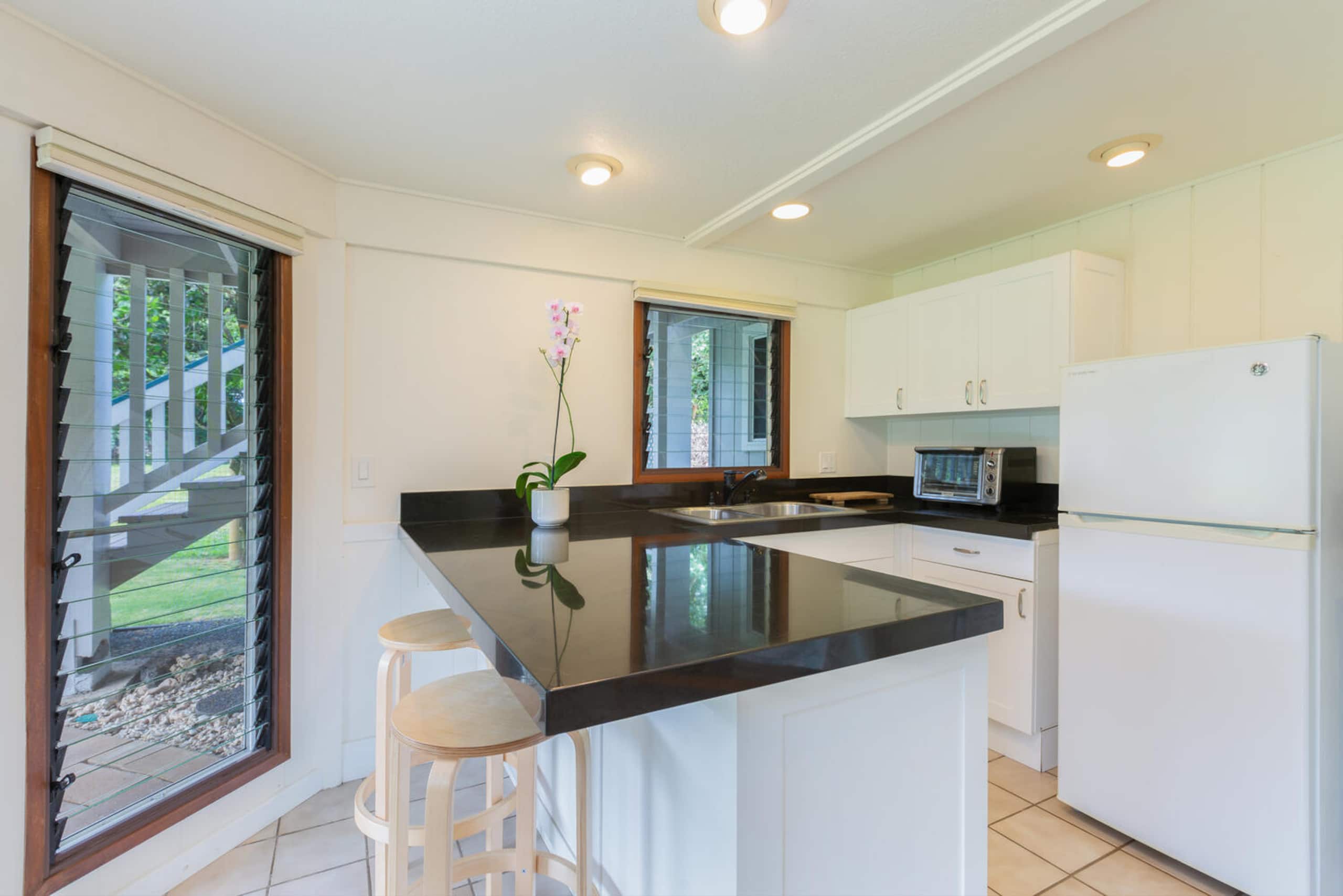 Home in Hanalei · ★4.9 · 3 bedrooms · 6 beds · 3 baths - Photo 20