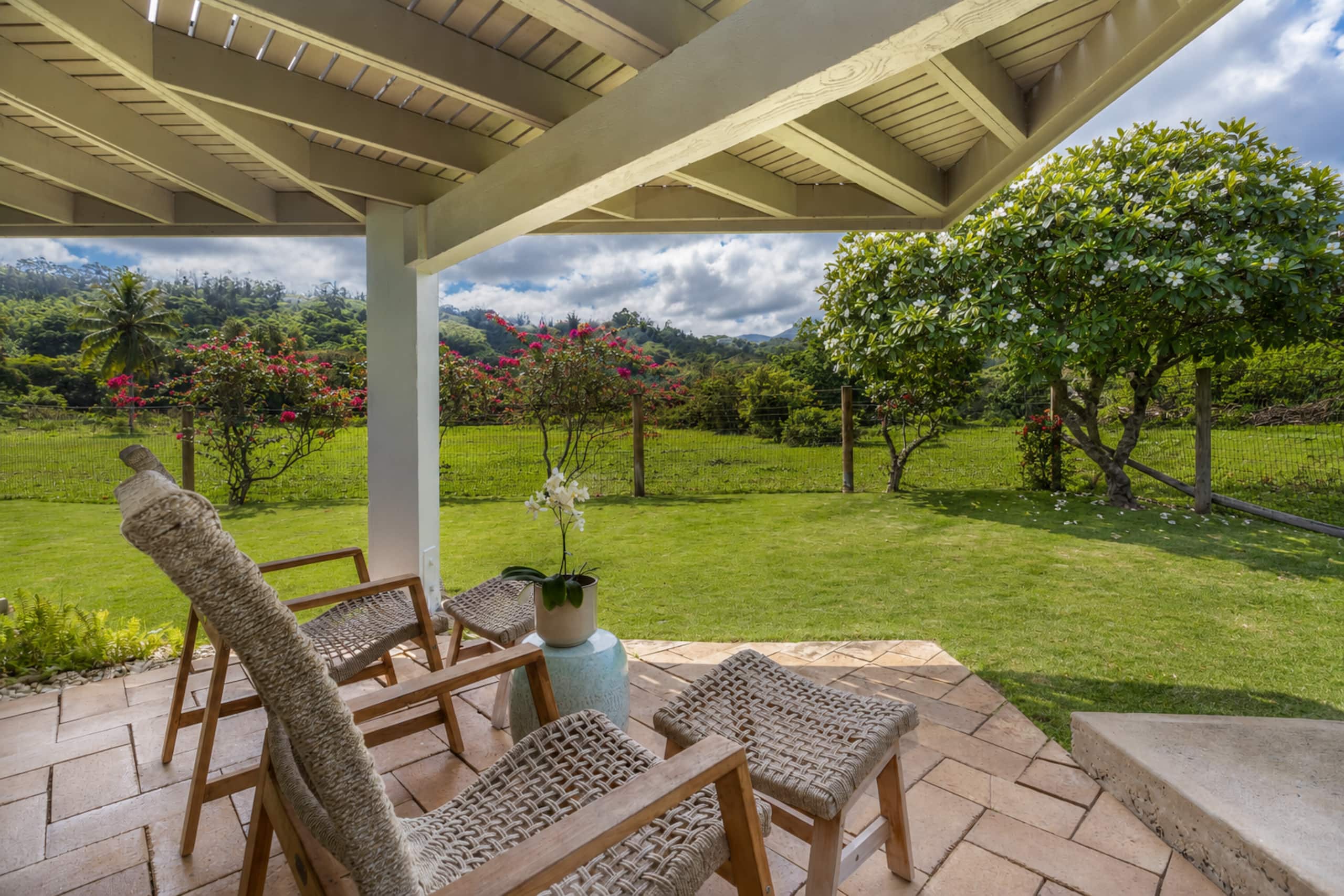 Home in Hanalei · ★4.9 · 3 bedrooms · 6 beds · 3 baths - Photo 39