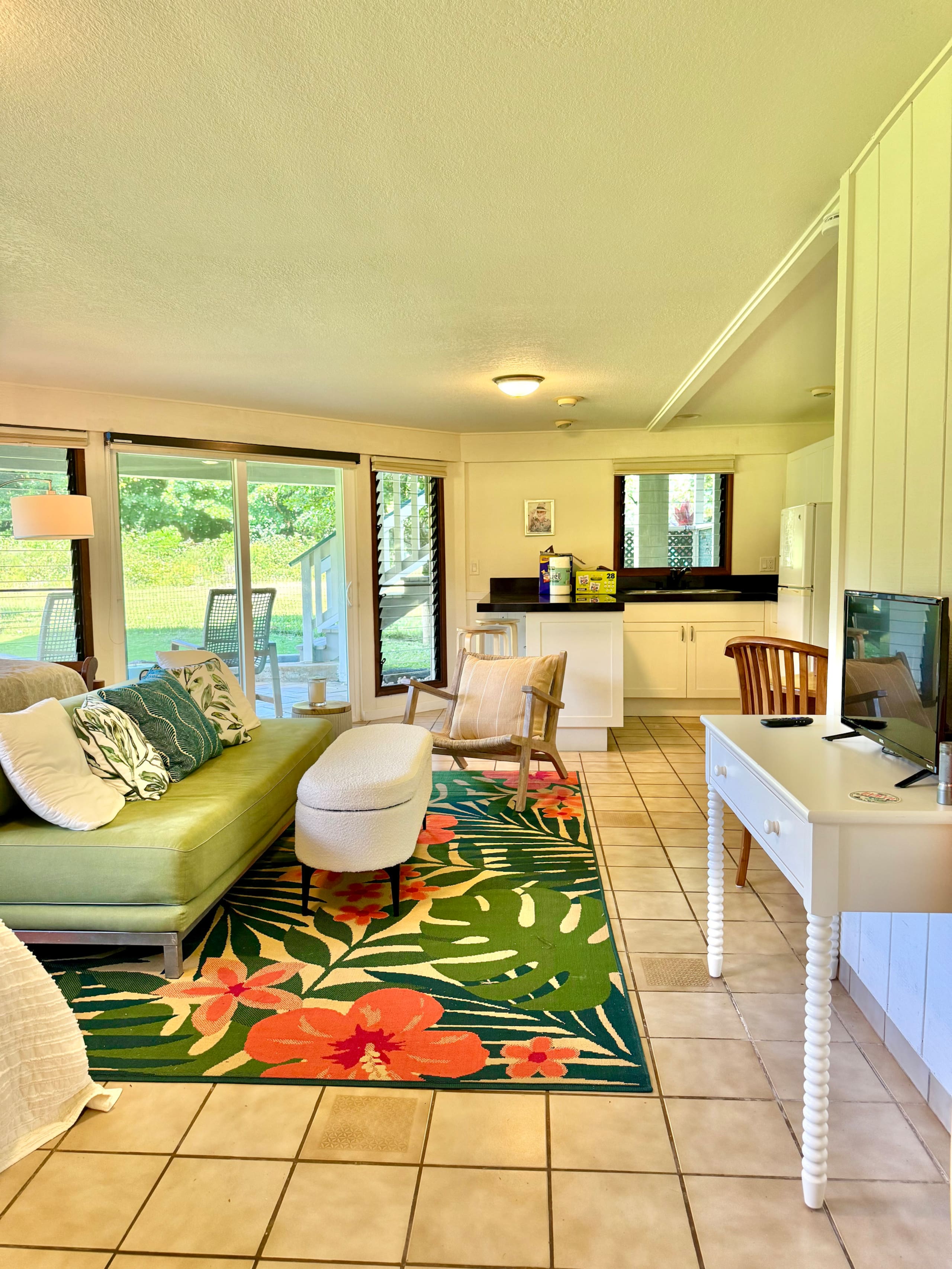 Home in Hanalei · ★4.9 · 3 bedrooms · 6 beds · 3 baths - Photo 18