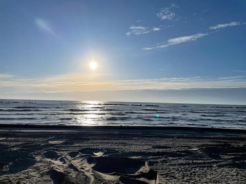 Adriana vacation home 30 meters from the sea