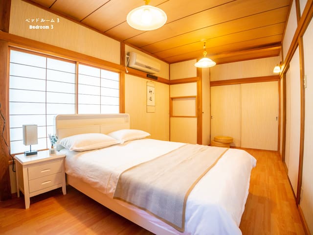 【7点入住 / 19点退房】池袋站免费专车接站丨上野14分钟丨4卧2厨2卫浴丨独栋别墅・可住20人 gallery image 2