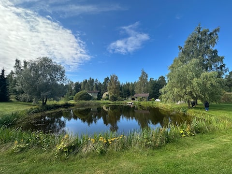 Cozy Cottage: Sauna, Lake, Playground, Lottemaa