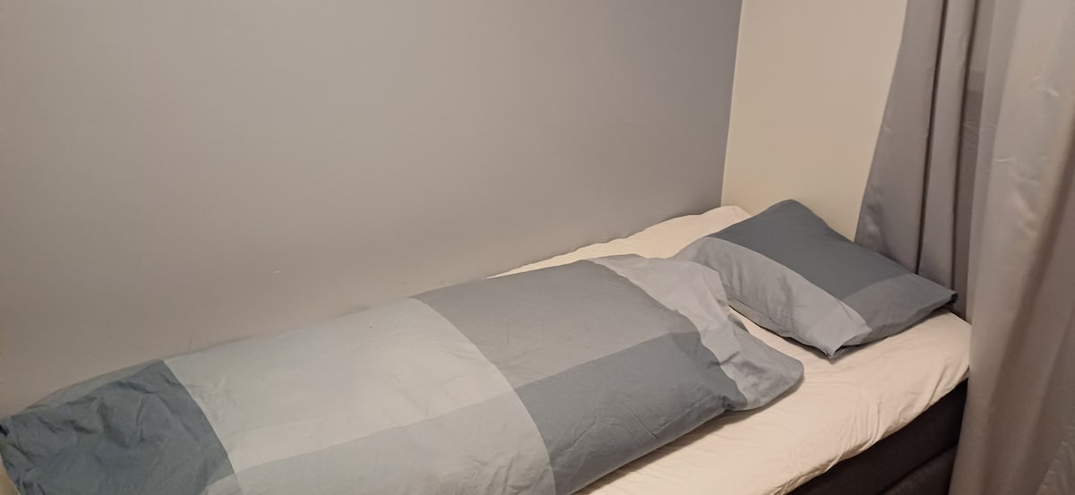 غرفة النوم 1