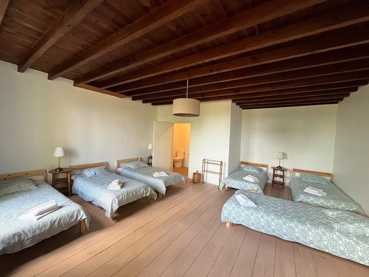 Спална соба 6