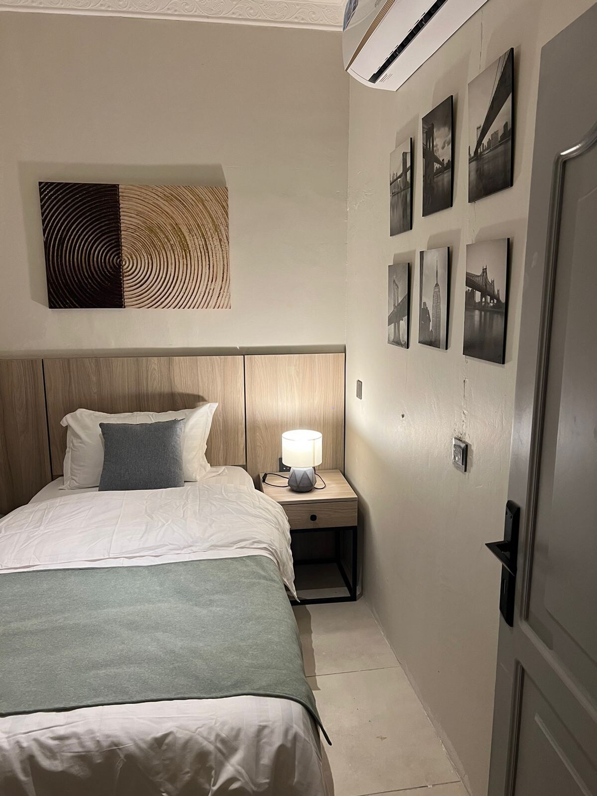 غرفة النوم 2