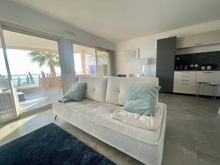 მისაღები ოთახი