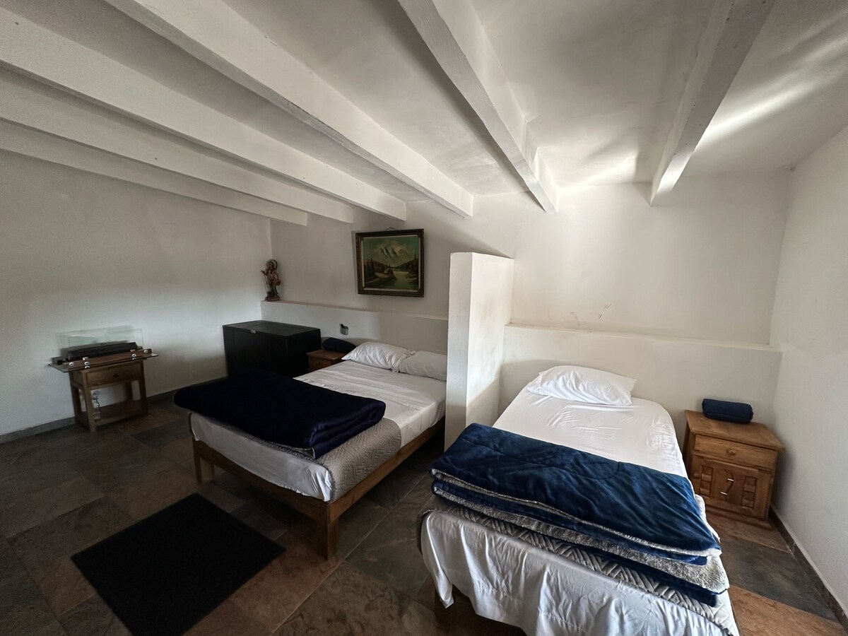 საძინებელი 1