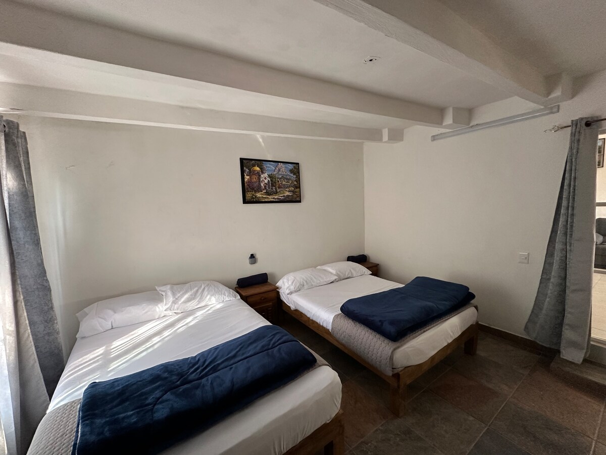 საძინებელი 2